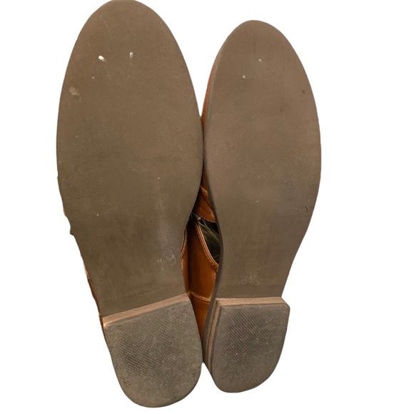 SOLD !!FOREVER 21 BOOTIE - LACE UP- SIZE 9 - Picture 5 of 9